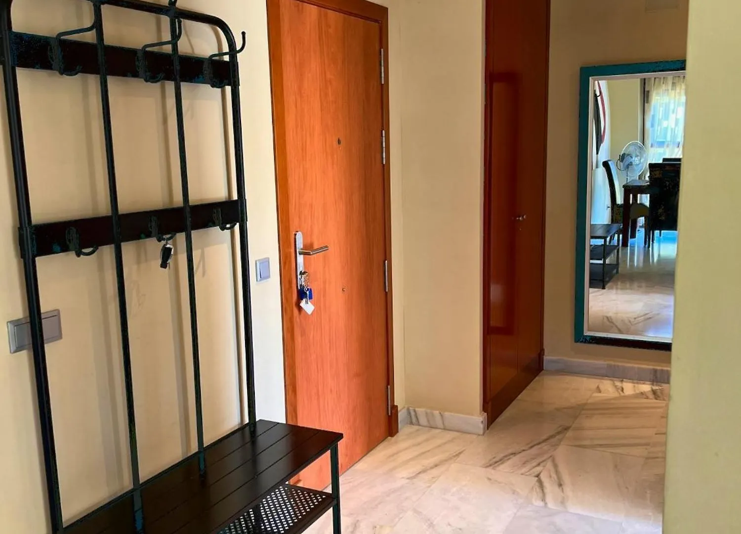 Elegant Apartment In Benahavis With Shared Pool 100 M² Estepona